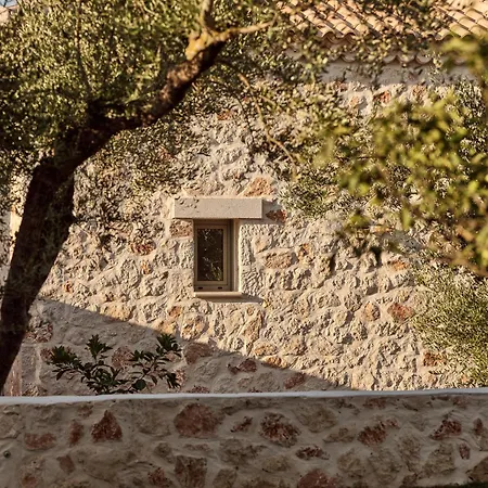 Conte Maris Iv Villa Tragaki