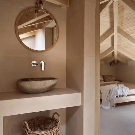 Conte Maris Iv Villa